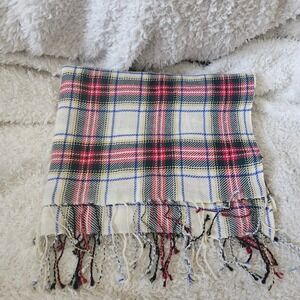 Talbots 100% Wool‎ Tartan Plaid Scarf Red Cream Green